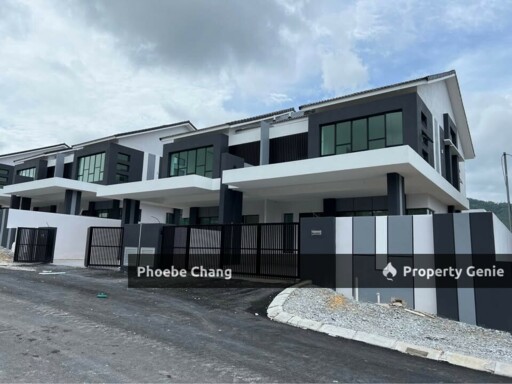 MONT CREST IPOH DOUBLE STOREY SEMI-D HOUSE FOR SALE