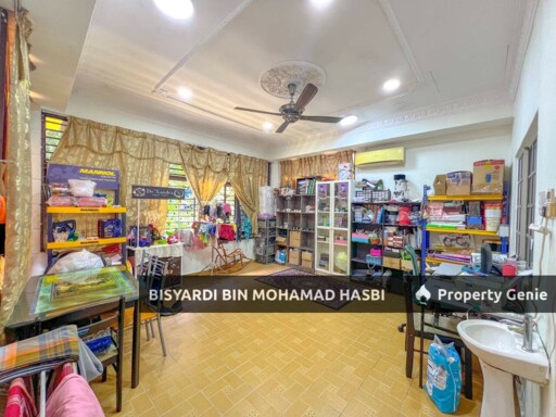 RENOVATED TOWNHOUSE (Upper Floor) TAMAN SAGA, AMPANG .