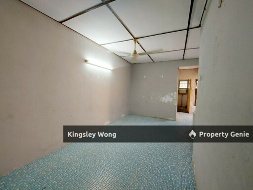 Bercham Taman Mewah Single Storey Terrace House Facing North Near Lotus Mall Shoplots