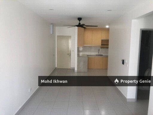 SERI INTAN APARTMENT SETIA ALAM: 850 Sqft, Partially Furnished