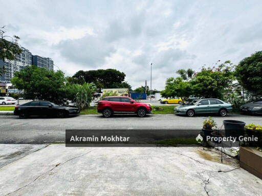 FACING OPEN & RENOVATED | Double Storey Taman Puchong  Indah Puchong Selangor