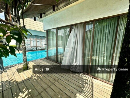 CORNER LOT + SWIMMING POOL DOUBLE STOREY BUNGALOW BUKIT MAHKOTA JALAN BM 43000 KAJANG.