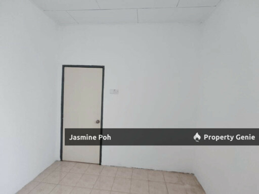 Taman Desa PD, 71200, Port Dickson, Negeri Sembilan FOR SALE
