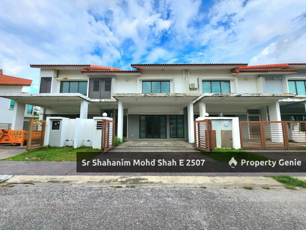 Double Storey Superlink Pentas 2, Alam Impian