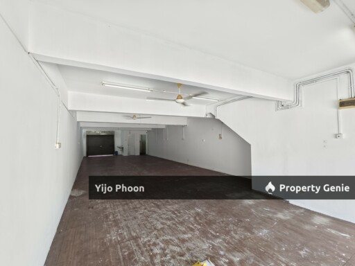 Shoplot Ground Floor @ Bukit Sentosa, Rawang Main Road Frontage
