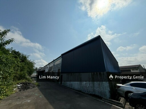 Kawasan Perindustrian Timur Kulai Terrace Corner Factory Fully Extended with Approval Plan