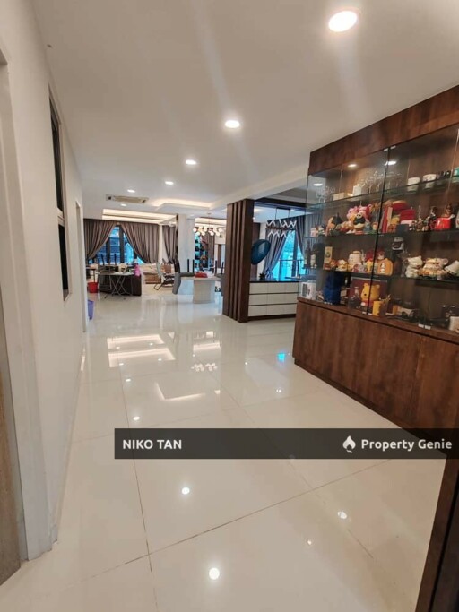 Jalan EJ 2sty Corner Lot For Rent