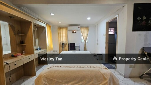 Single Extended Bungalow 4,682sqft 4 Rooms Fully Frunished 43x109 Bumi Lot