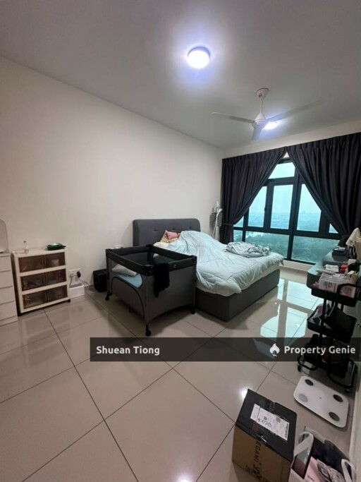 8scape Residence @ Taman Perling for Sale!!
