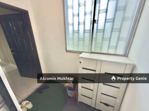 Freehold, Corner Unit, Renovated & Partially Furnished | Indahria Apartment Seksyen 22, Shah Alam Selangor