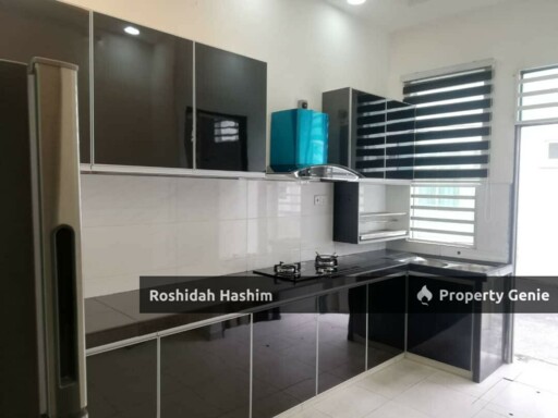 [Renovated Unit] Taman Damai 2 Sty Terrace, Padang Serai
