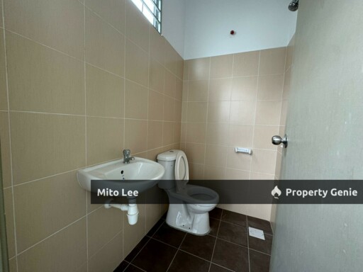 Taman Pulai Mutiara Double Storey House For Rent