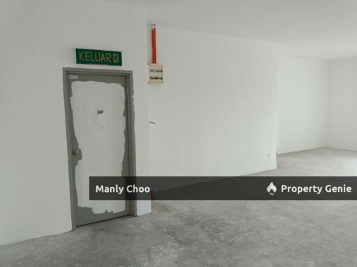 Partition 1st Floor Shop Office Plaza Semabok Nr Ujong Pasir Face Road