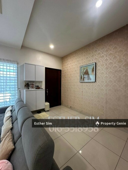 With Private Lift | 3.5-Storey Luxury Terrace @  Taman Vila Oren, Jalan Song Bang Kheng