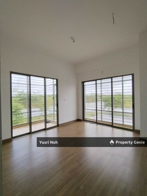 2 Storey Terrace Corner Lot At Laman Mawar @ Kota Seriemas