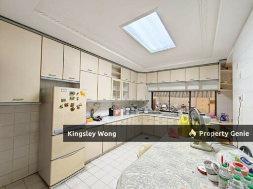 Pasir Puteh Ipoh Freehold Double Storey Semi-D Simple Renovated