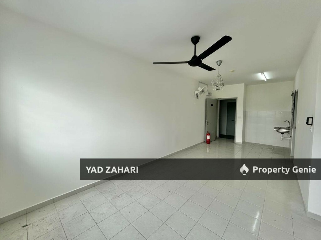 NEAR LIFT & EXIT HIGHWAY @ PANGSAPURI ARANDA, SHAH ALAM