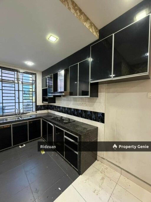 Double Storey End Lot