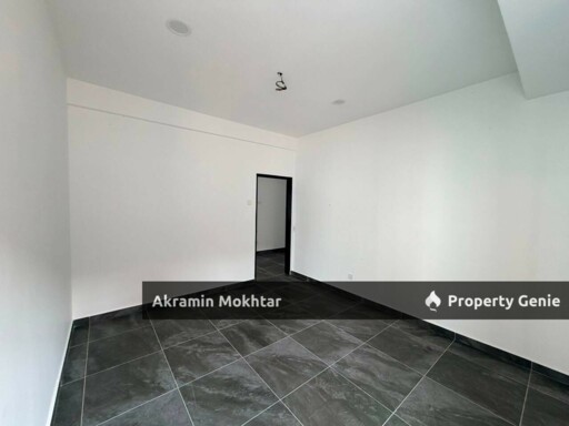 CORNER DOUBLE STOREY TERRACE, VILLA MAS 2, KIPARK SRI UTARA, OFF JALAN IPOH, KUALA LUMPUR.