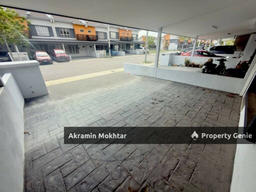 2 Storey Terrace Ritma Perdana, Puncak Alam Selangor .