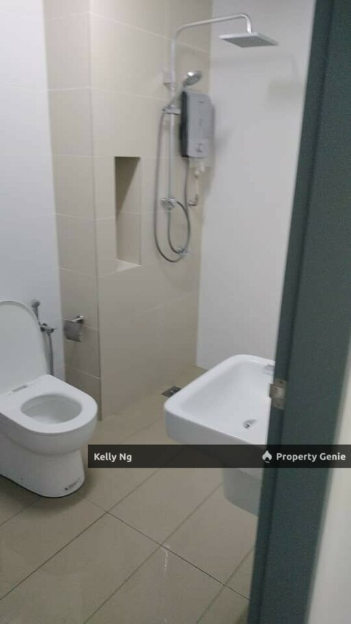 Trio Residence At Bandar Bukit Tinggi Klang Partly Furnished For Rent