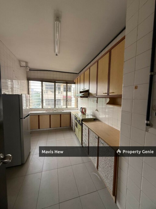 For Rent, Putri Indah @Jalan Indera Putera, Near Ciq, 1 Carpark