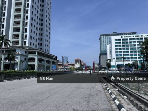 Costa Mahkota Apartment Melaka opp Mahkota Medical Centre and Mahkota Parade Shopping