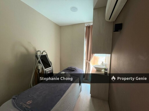 🏙️ Commercial Bungalow @ Jalan Maarof, Bangsar – For Rent!