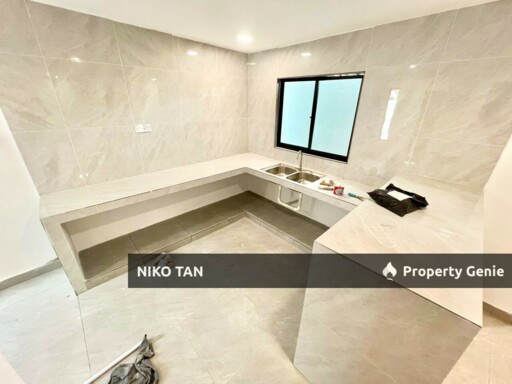 Nilam 1 Sty Semi D with Unblock View For Sale