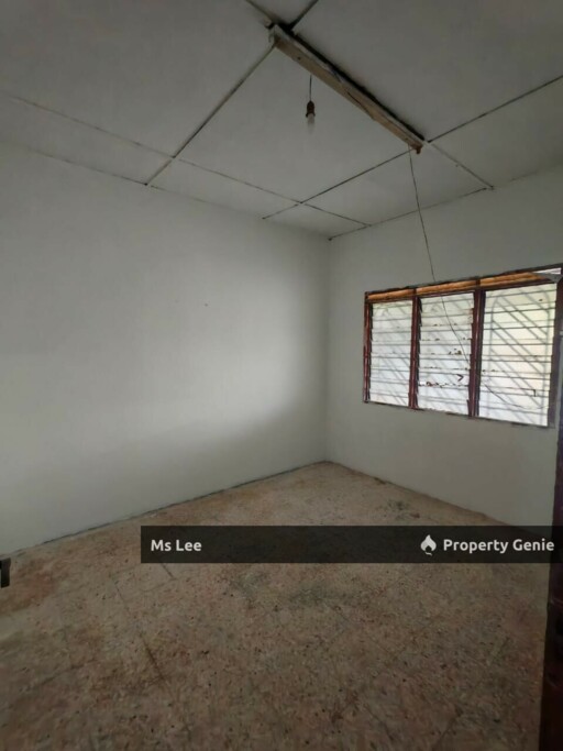 1 Storey house-Taman Jaya @ Kapar-Sale Below Bank Value Rm100k