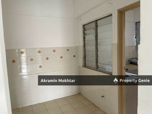 VILA TROPIKA APARTMENT, JALAN PUDU ULU, KUALA LUMPUR