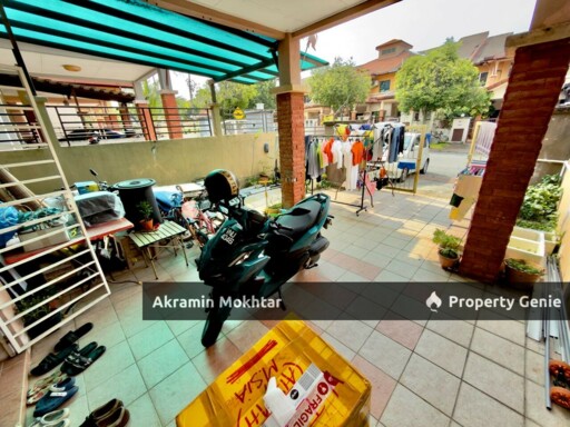 Freehold, Renovated & Extended | 2 Storey Terrace Taman Bukit Subang Seksyen U16, Bukit Subang Shah Alam Selangor