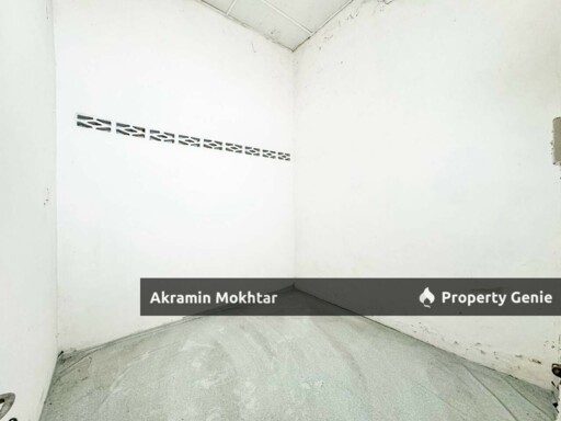 Freehold & Extended | Single Storey Terrace Hamzah Alang, Klang