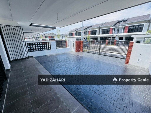 Elmina Green 7, Shah Alam | 2-Storey Superlink 4 Bedrooms | RM980K - Extra Land at Back, Freehold and Brand New