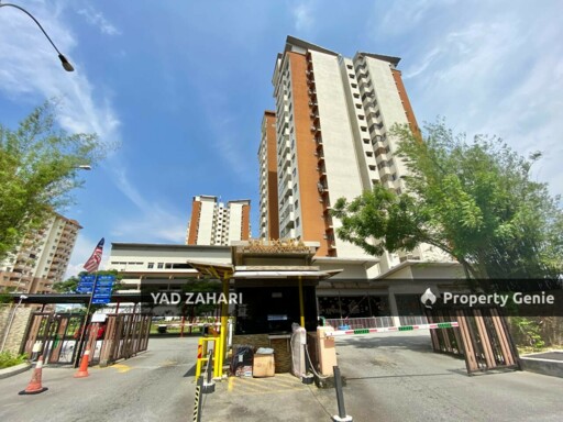 Sri Ixora Apartment, Kajang | RM300K - Freehold With Strata Ready And Semi Furnished Unit