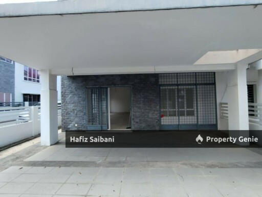 End Lot Double Storey Terrace D' Kayangan Sekyen 13 Shah Alam