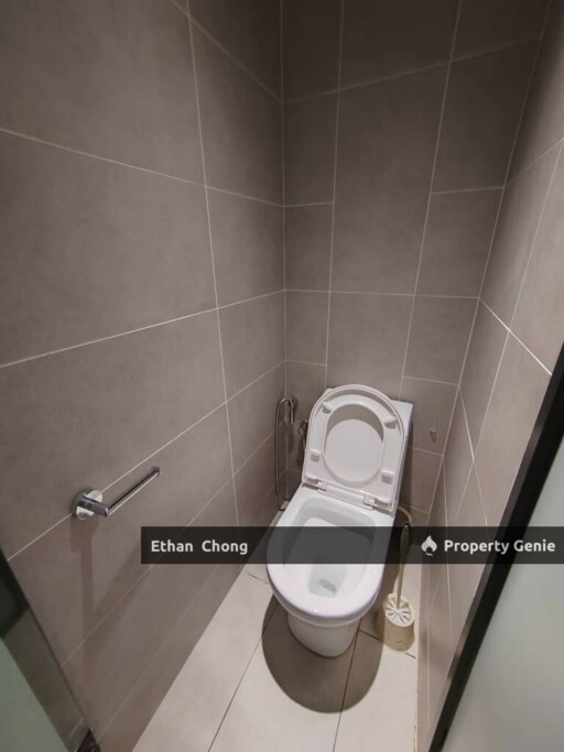 Fully Furnished Studio Dk Impian near Subang Airport and Help University