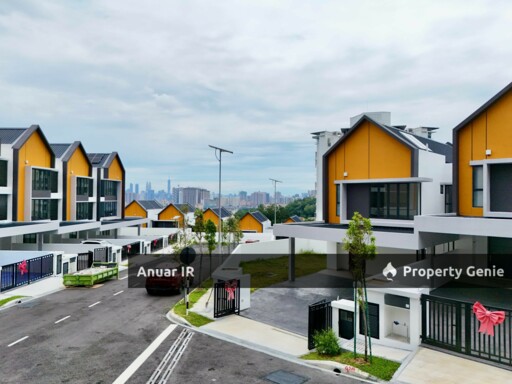 3 STOREY SUPERLINK HOUSE EAST 57, RESIDENSI LAMAN TIMUR DESA MELAWATI, KL