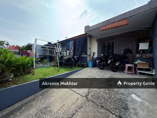Freehold & Below | Market Single Storey Terrace SS5A  Kelana Jaya.