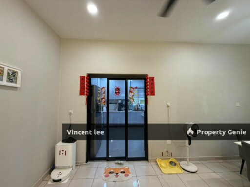 Setia Ecohill 2 Acorus, 2 Storey Terrace, Renovated with extended kitchen, Semenyih
