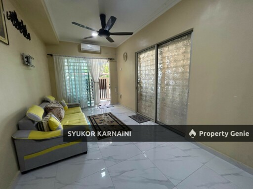 FACING OPEN Single Storey Storey Jalan Seroja, Bukit Sentosa Bukit Beruntung Rawang