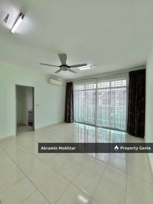 Freehold & Partially Furnished | 3 Storey Bangi Avenue Seksyen 7