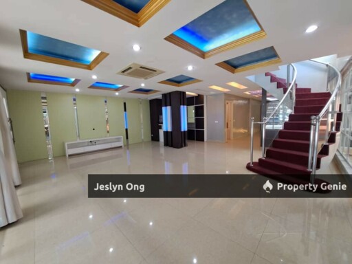 2 Storey Semi-D @ Sutera Utama for Sale