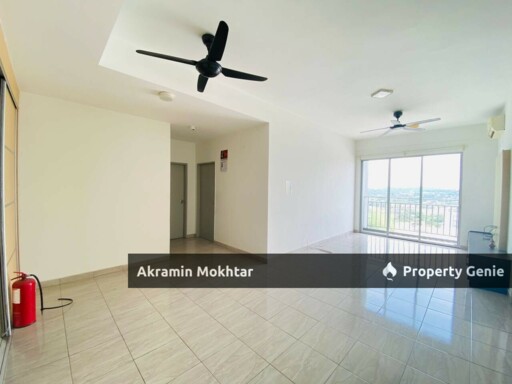 CORNER UNIT, PARTIALLY FURNISHED & 2 PARKING | PANGSAPURI PUTRA, TAMAN PUTRA IMPIAN, BANDAR SERI PUTRA, KAJANG