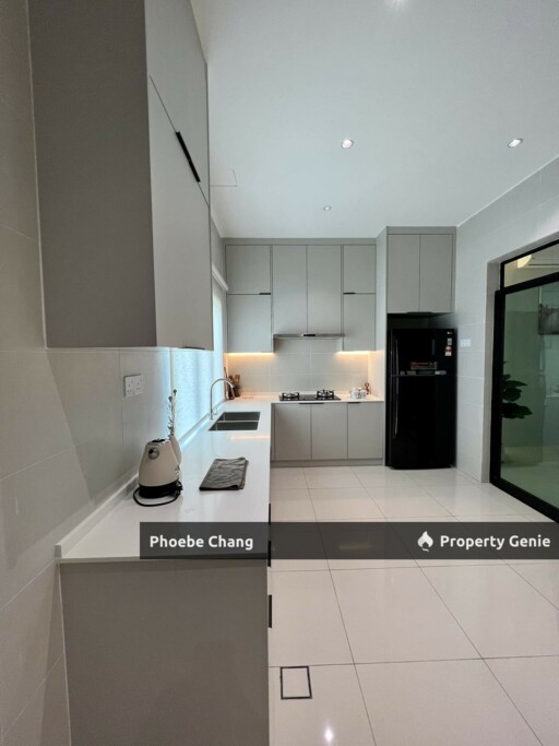 LEXVIEW DOUBLE STOREY HOUSE FOR SALE