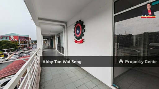 Penampang Shoplot with Approximately 8.18% Gross Rental Yield — Can Consider Bah!