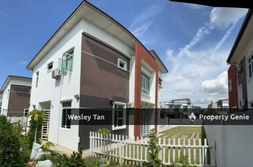 Taman Paya Rumput Perdana , Melaka - 2 Storey Bungalow | Renovated | Fully Furnished | Freehold | Serious Owner , View To Offer