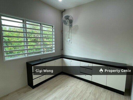 For Rent Kota Laksamana Shoplot