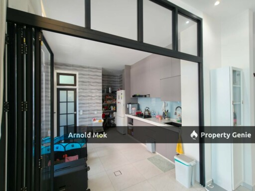 2 Storey Cluster House at Eco Botanic for Sale