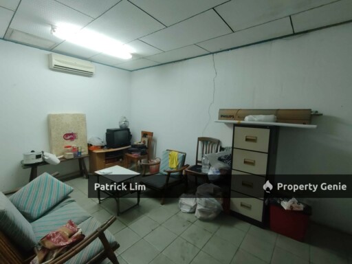 Malim Jaya 6600sqft (Corner Factory) For Rent